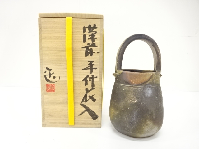 JAPANESE POTTERY / BIZEN WARE HANAIRE FLOWER VASE / ARTISAN WORK